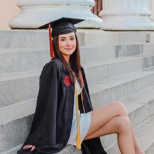 Meet your Posher, Quinn